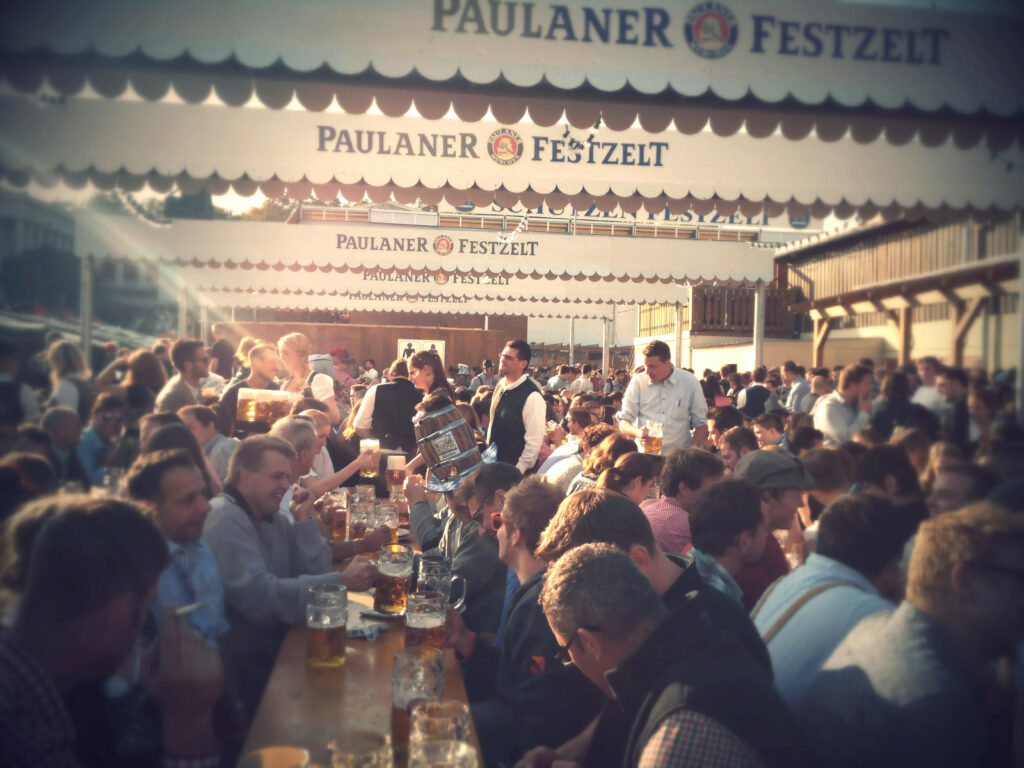 Allemagne: Participer à l’Oktoberfest, la plus grande fête du monde!