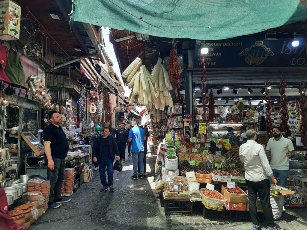 autour du bazar egyptien