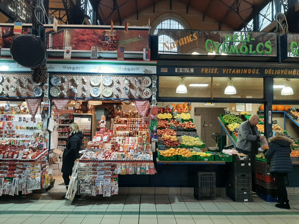 scène de vie marché budapest
